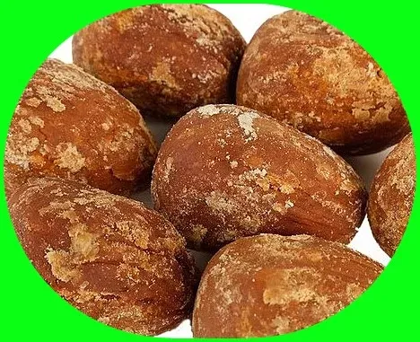 Sugarcane Jaggery whole
